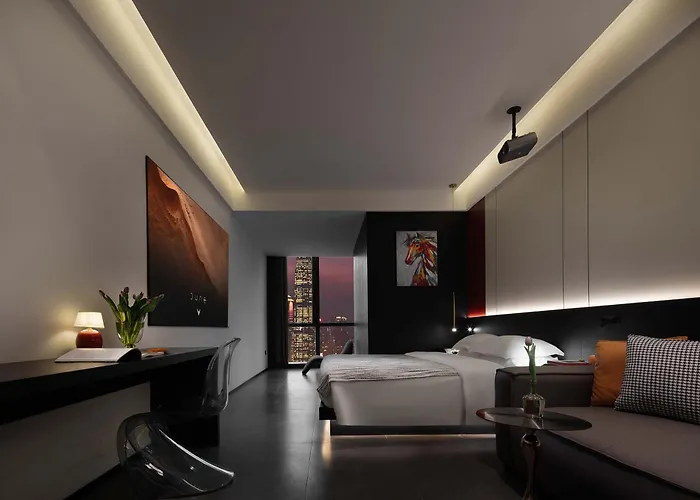 Chongqing Shapingba High-Speed Railway Station Sanxia Plaza Enji M Hotel